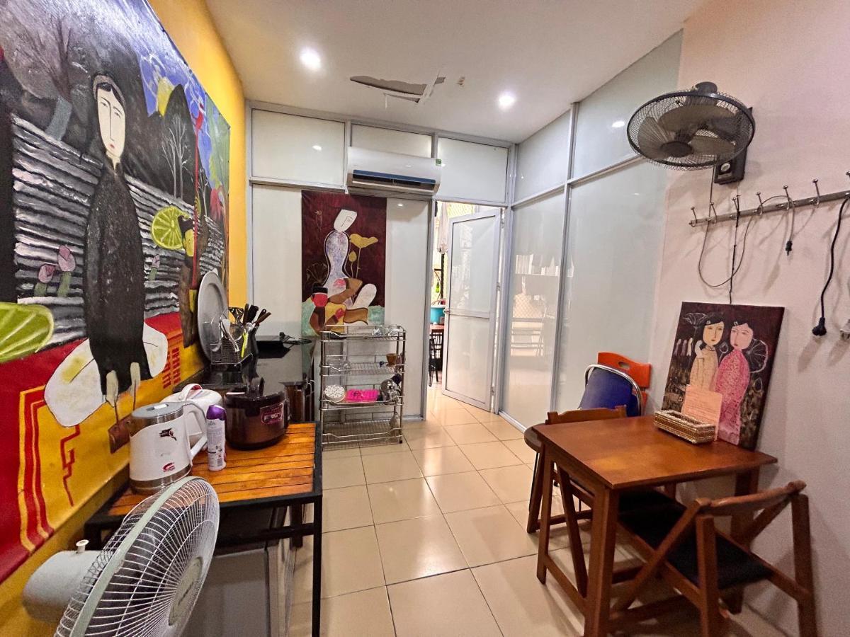 Anchie Home Ly Nam De- Ha Noi Train Street- Ha Noi Old Quarter هانوي المظهر الخارجي الصورة