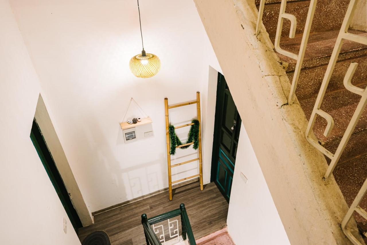 Anchie Home Ly Nam De- Ha Noi Train Street- Ha Noi Old Quarter هانوي المظهر الخارجي الصورة